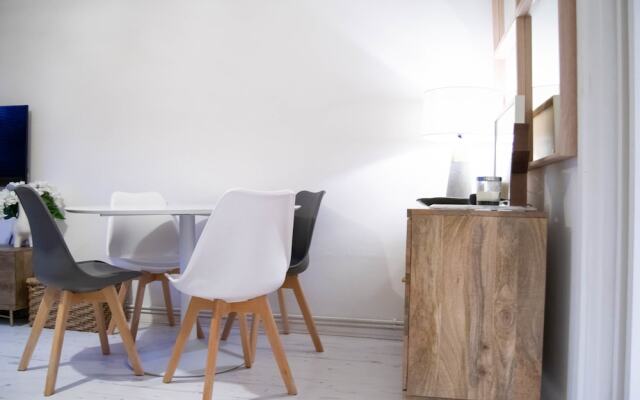 1 Bedroom Battersea Flat