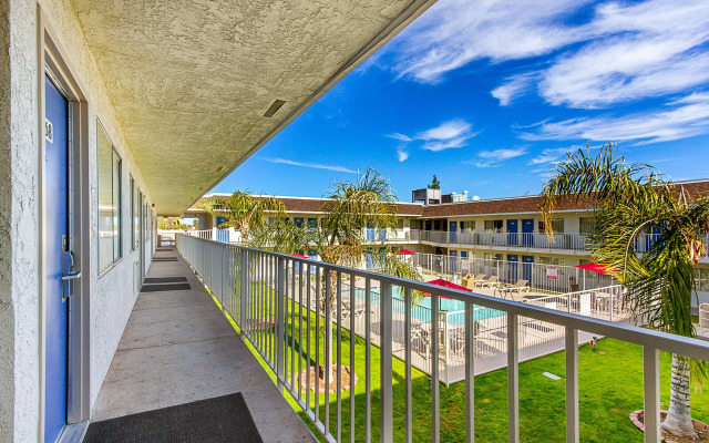 Motel 6 Phoenix North - Bell Road