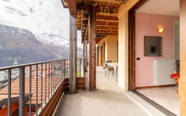 Willow Apartment with Lakeview