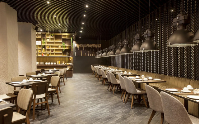 Quentin XL Potsdamer Platz Hotel