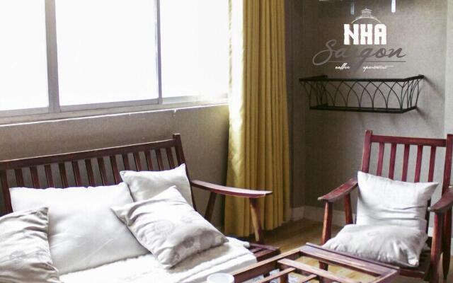 NHÀ SAIGON | Rustic Style & Spacious Room L1