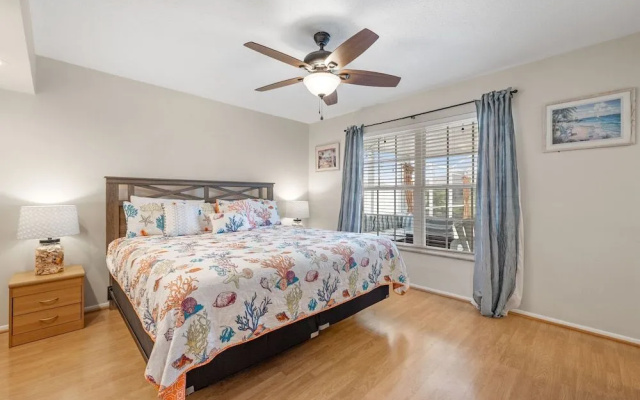 Little Slice by Distinctive Beach Rentals