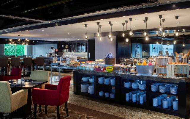 Pullman Kuala Lumpur City Centre Hotel & Residences