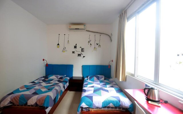 Yangshuo Show Biz Youth Hostel
