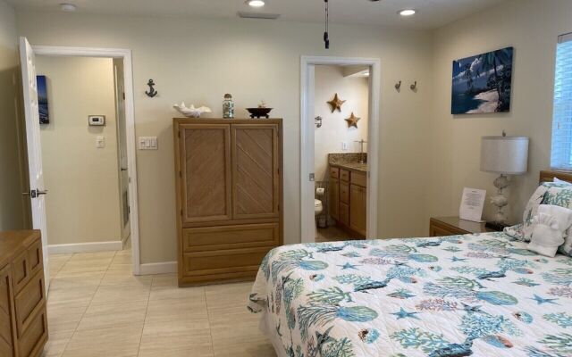 Crystal Sands & Seahorses Beach Villa