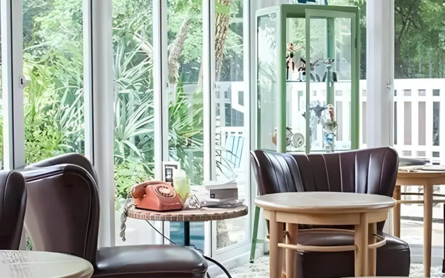 Baan Ton Mai Apartment