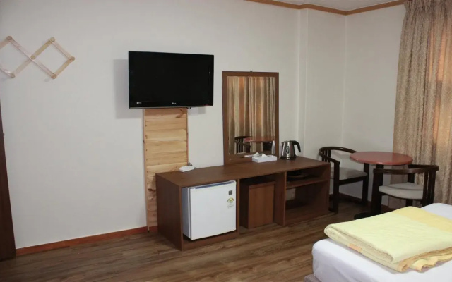 Hyundai Hotel