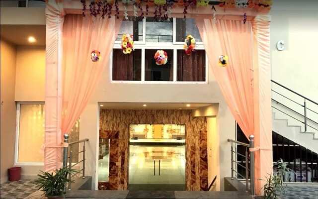 Hotel Maple Delite