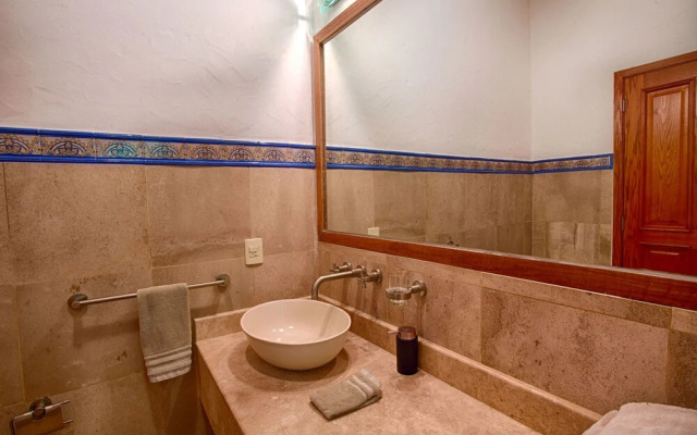 Ventanas al Mar 4 BR by Casago