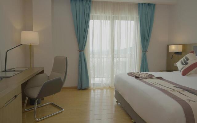 Stay Easy Plus Hotel