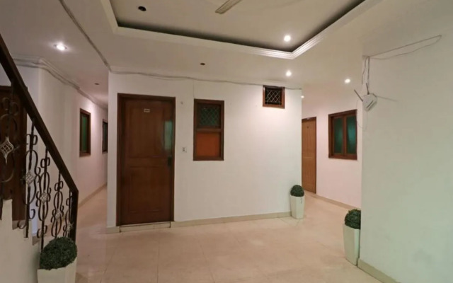 Hotel Sehrawat Inn