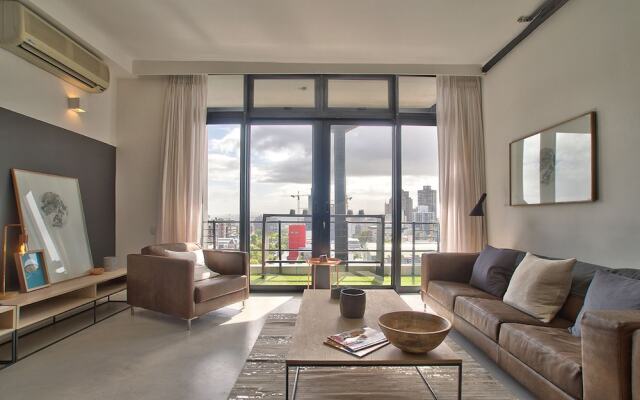 Manhattan Place