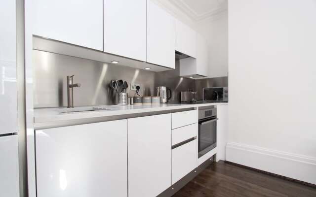 2 Kings Road Executive Studio Apartment