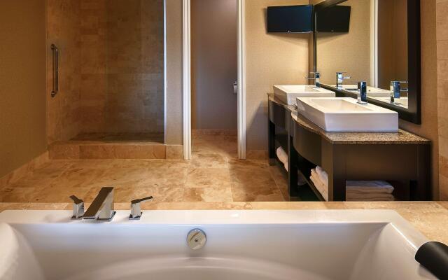 Prestige Oceanfront Resort, WorldHotels Luxury