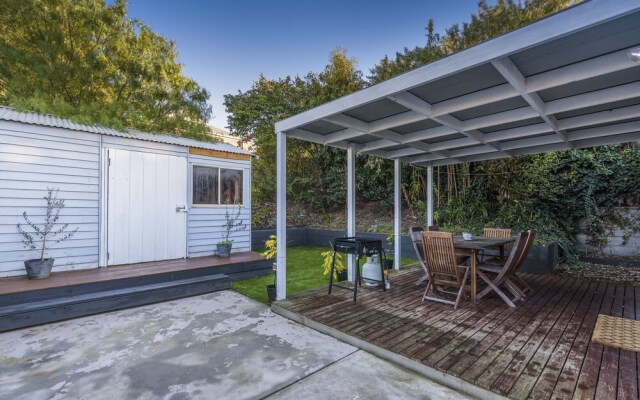 Cutest Cottage in Rosebud