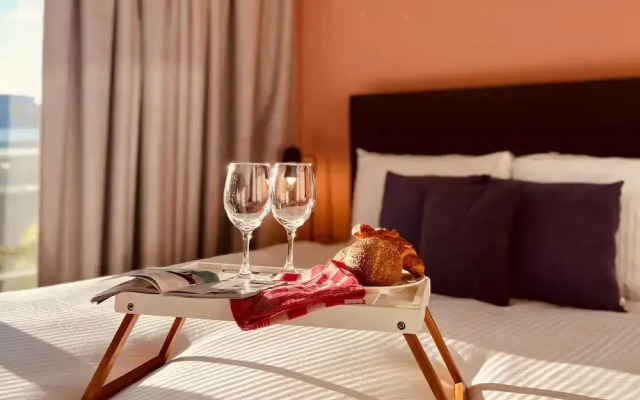 Las Islas Condominiums