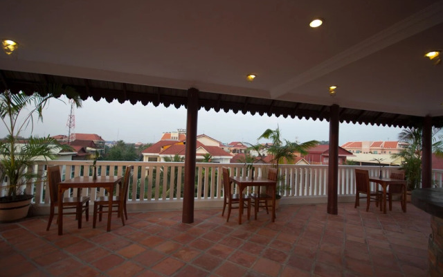 Bou Phanith Villa