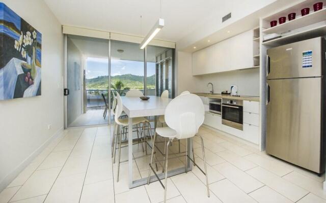 1 Bright Point Apartment 1405