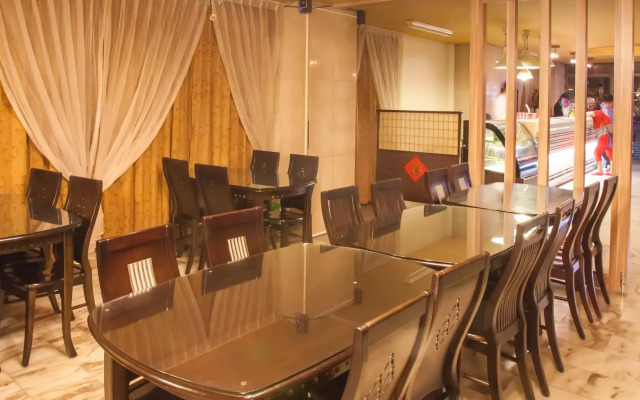 Gene Long Haiyatt Hotel