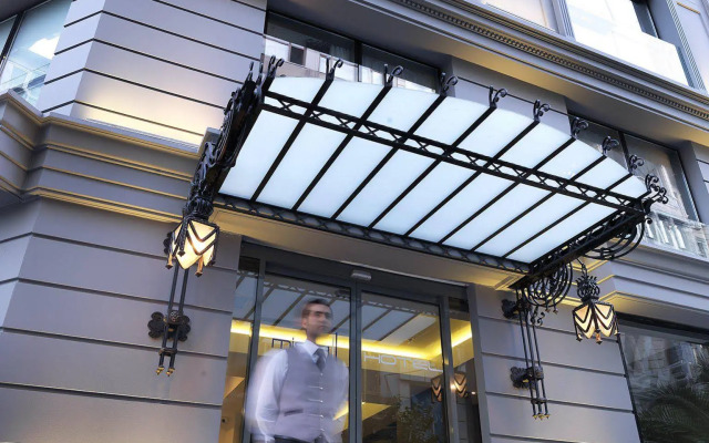 Misa Hotel