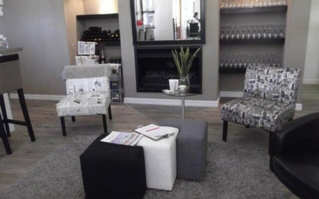 Feathers Boutique Hotel