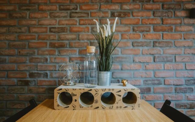 La Marquise Charles de Fittes