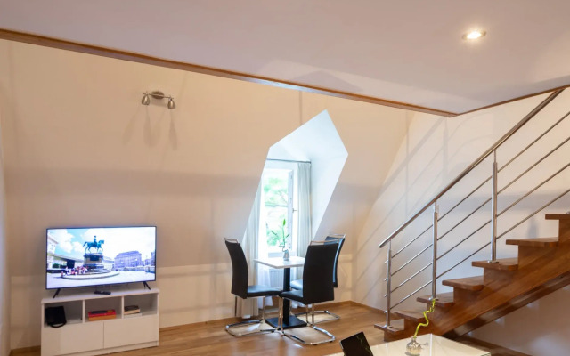 The Levante Rathaus Apartments
