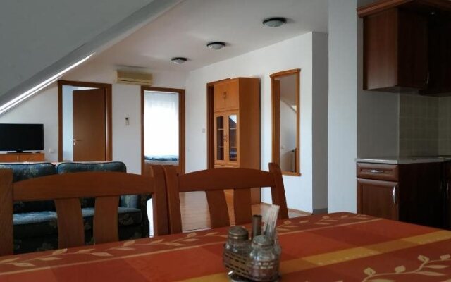 Ildiko Apartmanhaz