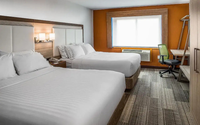 Holiday Inn Express & Suites Halifax-Bedford