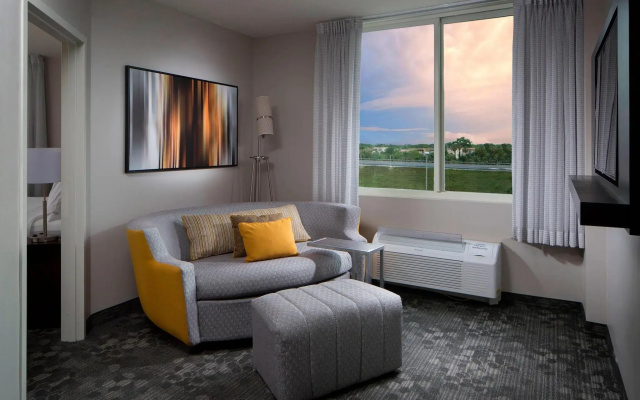 Courtyard by Marriott Miami Dadeland