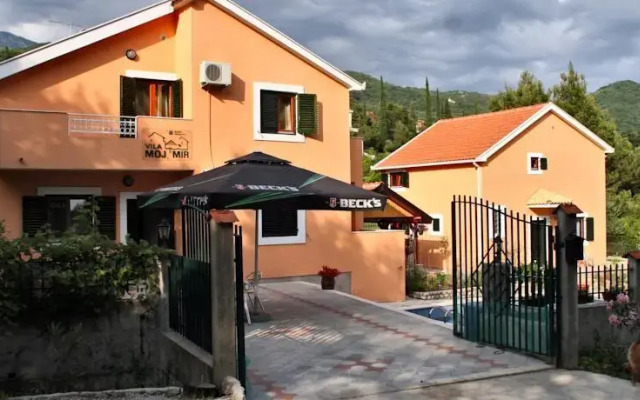 Apartments Moj Mir