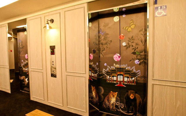 FX Hotel Tainan MinSheng Road Branch