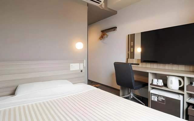 Super Hotel Yokohama Kannai