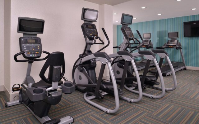 Holiday Inn Express Hotel and Suites Mesquite