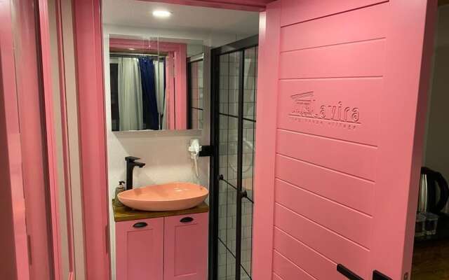 Lavira Tiny House Village