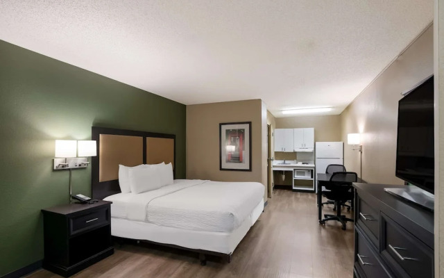Mainstay Suites Knoxville - Cedar Bluff