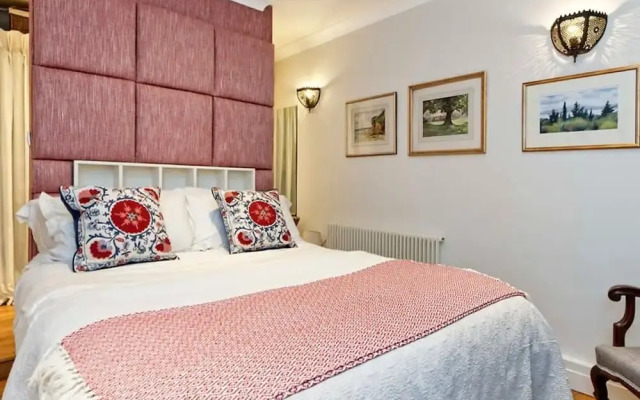 Gorgeous 4-bed House Near Museums Hyde Park