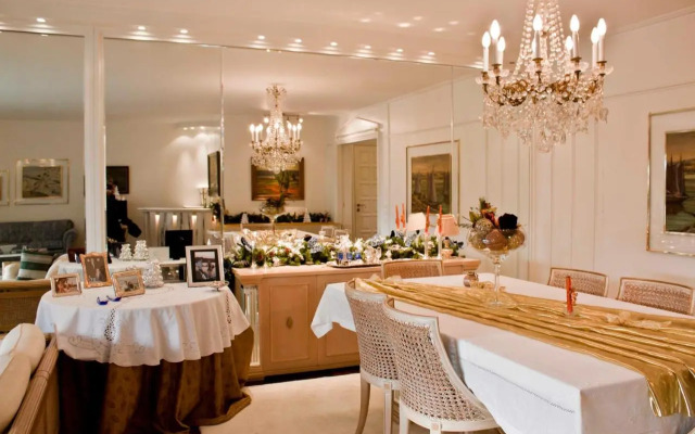 Luxury Apartment Demokratias