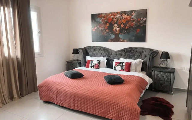 Tcc Apartment