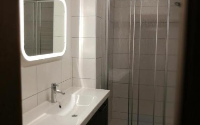 Gemütliche Wohnung 10 Minuten vom See entfernt