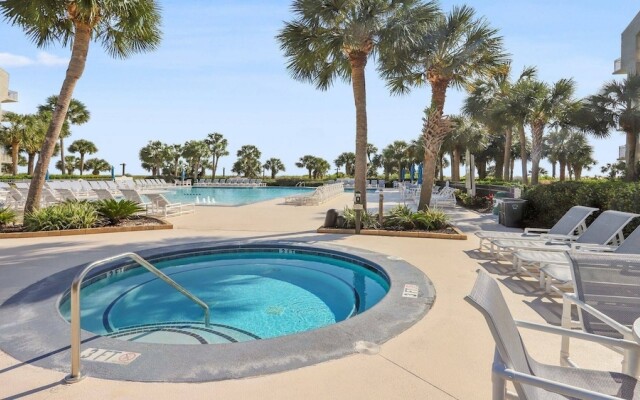 503 Shorewood 2 Bedroom Condo