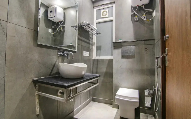 Fabhotel Moro Rohini Sector 4