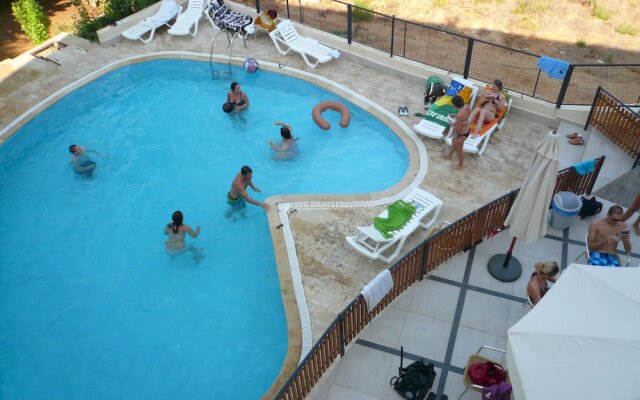 Yasmeen Suite Hotel