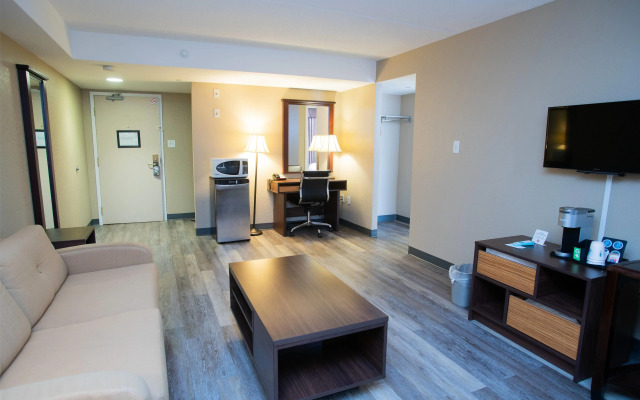 Super 8 by Wyndham Mississauga