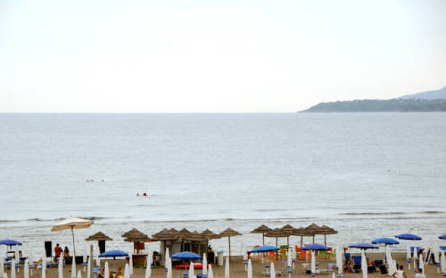 Hotel Villa Del Mare