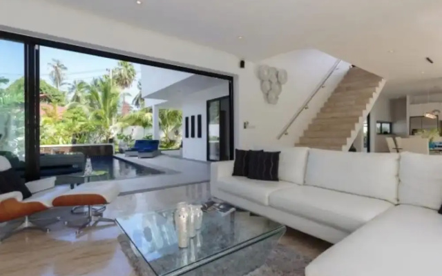 3 Bedroomed Luxury Ban Tai SDV240-By Samui Dream Villas