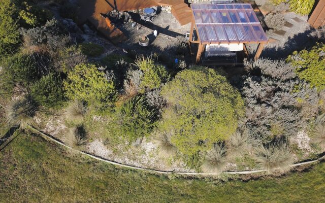 Vibrant Living Retreat