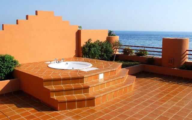 Ibersol Almuñecar Beach & Spa Hotel