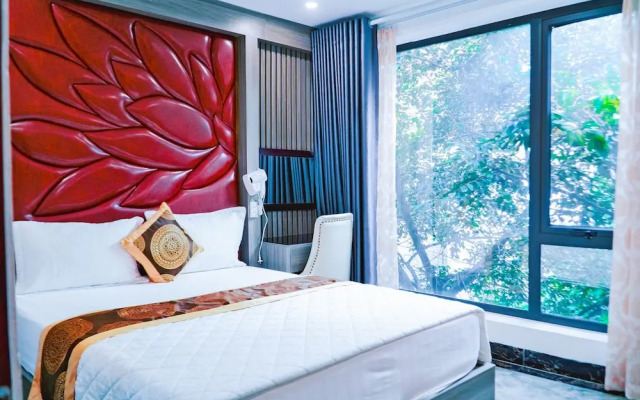 Grad Queen Hotel 2  Ha Dong