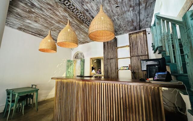 Fort Fifty Inn Guest House & Restaurant